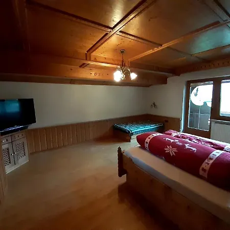 Apartment Landhaus Brugger Hollenzen